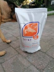 Orange4Pets Geperste Zalmbrok 5kg Orange4Pets Geperste Zalmbrok 5kg